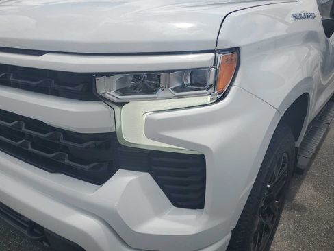 Used 2025 Chevrolet Silverado 1500 RST AWD/4WD image 16