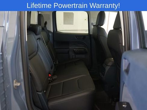 New 2025 Ford Maverick Lariat w/ Black Appearance Package image 31