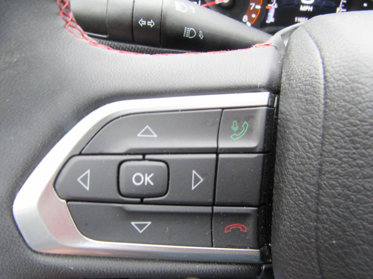Used 2026 Jeep Compass Trailhawk AWD/4WD image 21