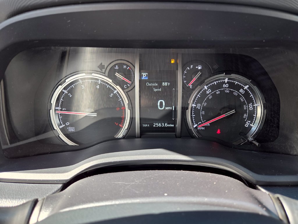 Used 2024 Toyota 4Runner TRD Off-Road AWD/4WD image 20