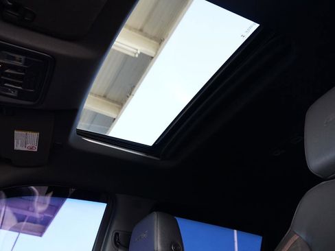 Used 2021 GMC Sierra 2500 AT4 w/ AT4 Premium Plus Package image 17