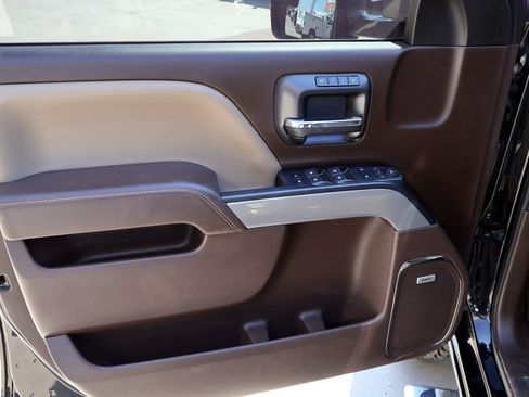Used 2019 Chevrolet Silverado 3500 LTZ w/ Duramax Plus Package AWD/4WD image 17