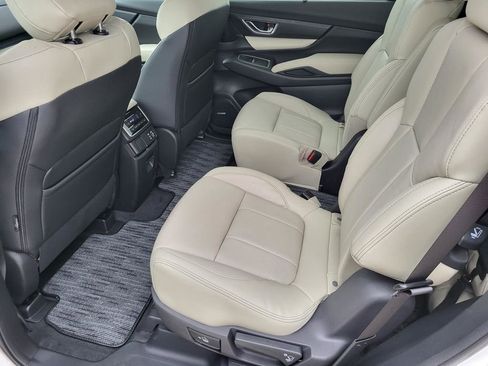 New 2026 Subaru Ascent Limited image 4