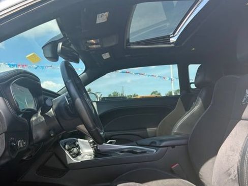 Used 2020 Dodge Challenger R/T Scat Pack RWD image 17