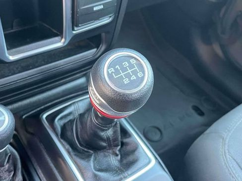 Used 2020 Jeep Wrangler Sport AWD/4WD image 28