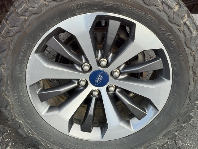 Used 2019 Ford F150 XL w/ Equipment Group 101A Mid AWD/4WD image 17