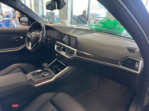 Used 2020 BMW 330i Sedan w/ Convenience Package image 39