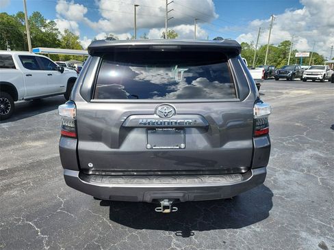 Used 2020 Toyota 4Runner SR5 Premium w/ Moonroof Package image 6