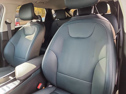 Used 2022 Kia EV6 GT-Line w/ First Edition Package image 24