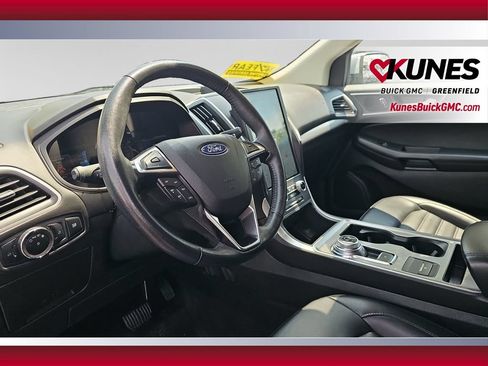 Used 2024 Ford Edge SEL AWD/4WD image 17