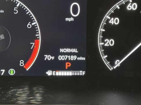 Certified 2025 Honda HR-V LX image 17