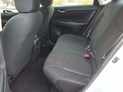 Used 2019 Nissan Sentra S FWD image 7