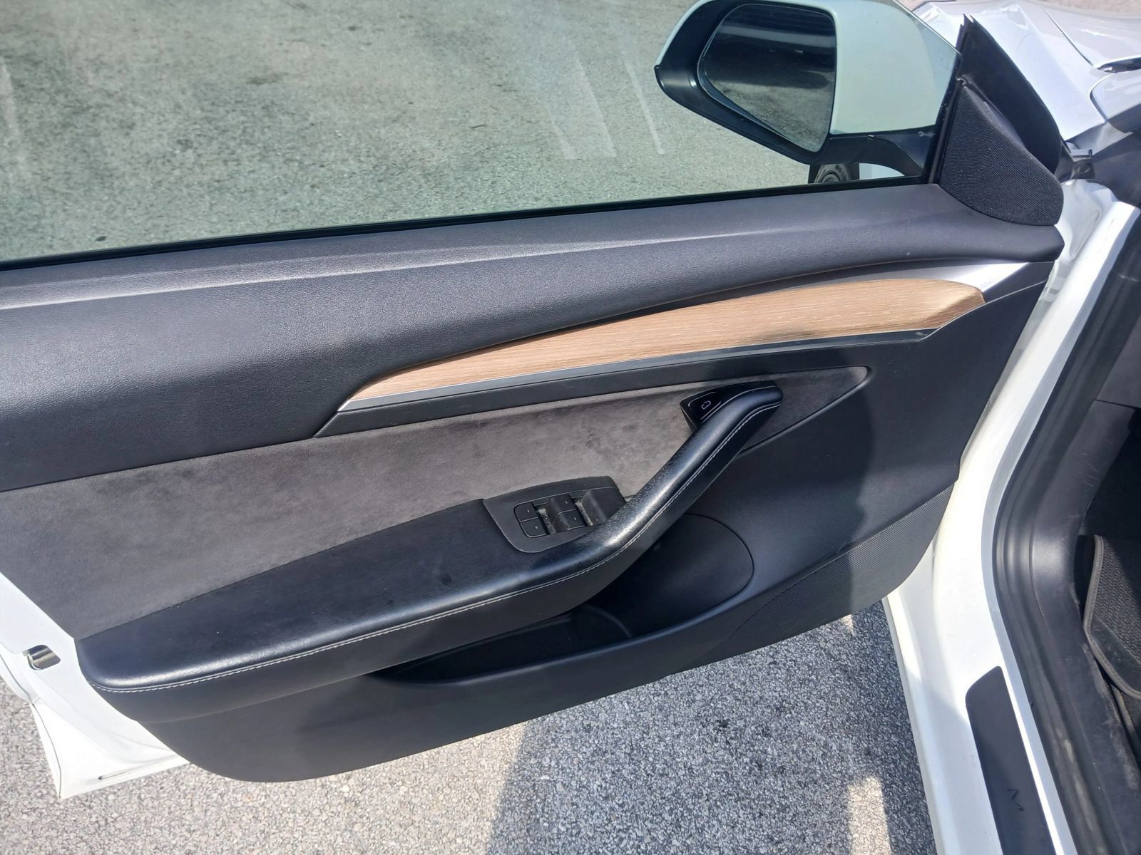 Used 2021 Tesla Model 3 Long Range AWD/4WD image 22