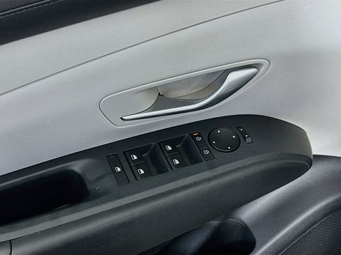 Used 2025 Hyundai Tucson SEL FWD image 15