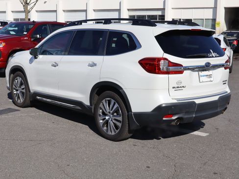 Used 2019 Subaru Ascent Touring w/ Popular Package #2A image 8