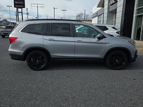 Used 2022 Honda Pilot Special Edition image 3