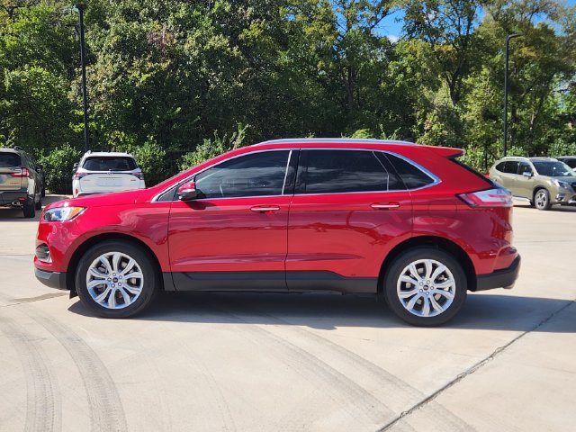 Used 2024 Ford Edge Titanium AWD/4WD image 4