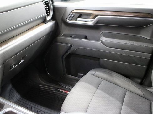 Used 2024 Chevrolet Silverado 1500 LT Trail Boss w/ Protection Package image 21