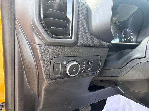 Used 2022 Ford Bronco Sport Outer Banks w/ Tech Package AWD/4WD image 19