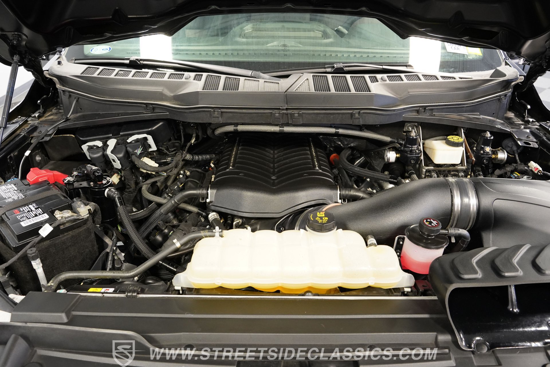 Used 2021 Ford F150 XL w/ Equipment Group 101A High AWD/4WD image 3
