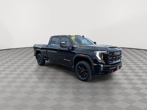 Certified 2024 GMC Sierra 2500 AT4 w/ AT4 Premium Plus Package AWD/4WD image 2