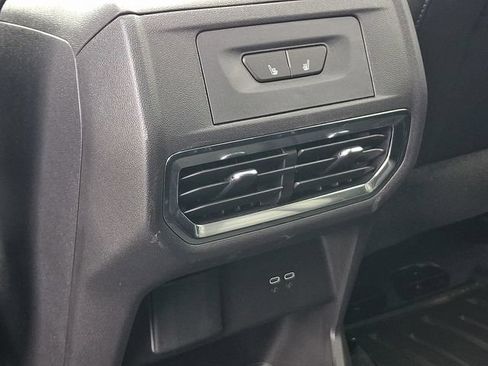 Used 2025 GMC Sierra EV Denali AWD/4WD image 21