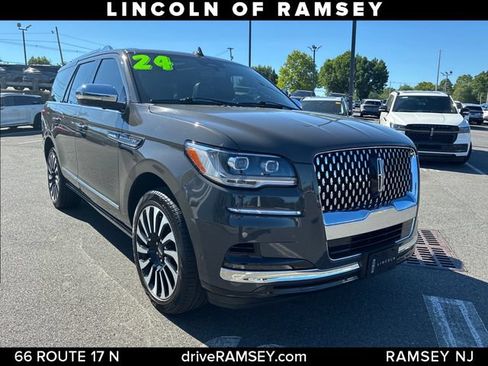 Used 2024 Lincoln Navigator Black Label AWD/4WD image 10
