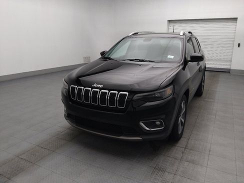 Used 2019 Jeep Cherokee Limited FWD image 15