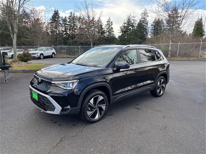 New 2025 Volkswagen Taos SE