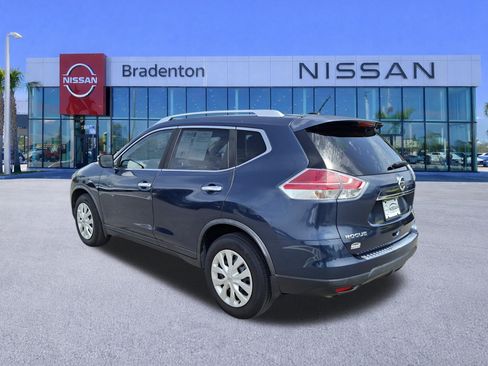 Used 2016 Nissan Rogue S w/ Appearance Package FWD image 7