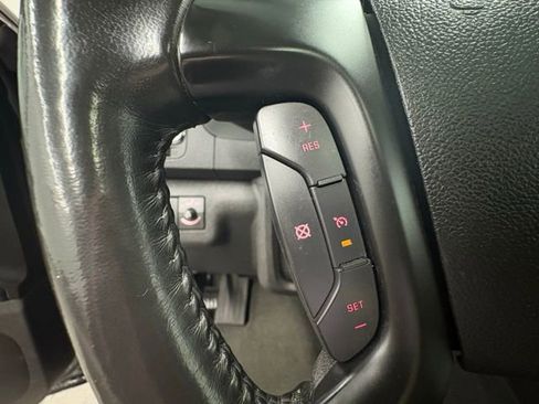 Used 2012 GMC Acadia Denali image 20