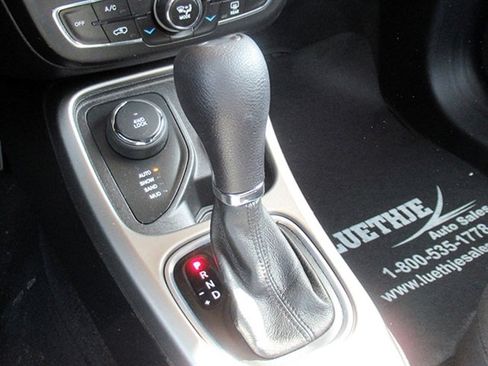 Used 2021 Jeep Compass Sport w/ Cold Weather Group image 25