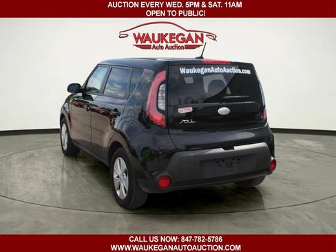 Used 2014 Kia Soul FWD image 4