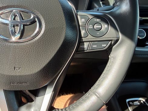 Used 2025 Toyota Corolla SE FWD image 26