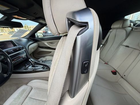 Used 2015 BMW 640i xDrive Convertible AWD/4WD image 17