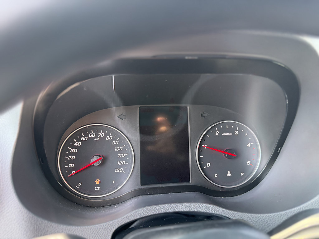 Used 2025 Mercedes-Benz Sprinter 2500 image 13