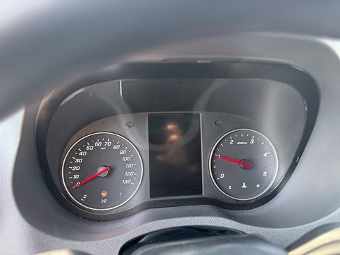 Used 2025 Mercedes-Benz Sprinter 2500 image 13