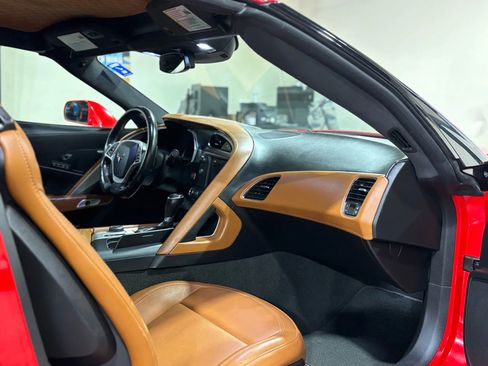 Used 2017 Chevrolet Corvette Stingray Coupe image 21