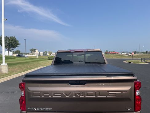 Used 2019 Chevrolet Silverado 1500 LT w/ All-Star Edition AWD/4WD image 27