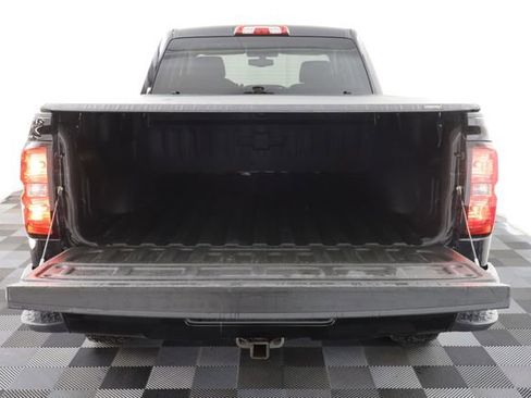 Used 2016 Chevrolet Silverado 1500 LT w/ Midnight Edition image 18