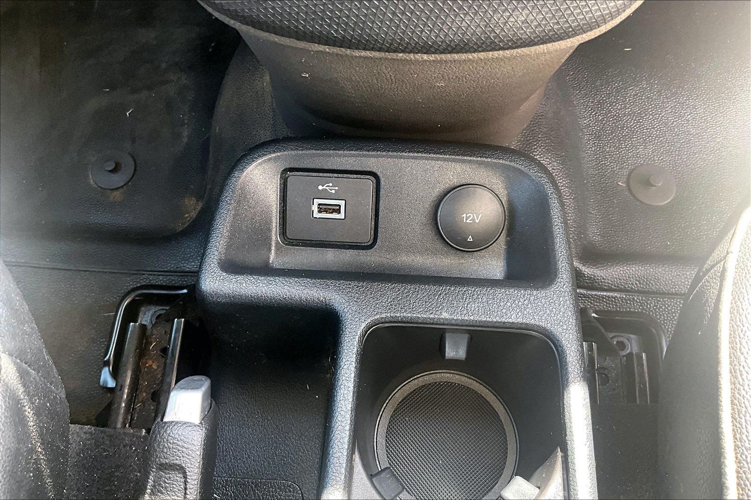 Used 2022 Ford Transit Connect XL FWD image 32
