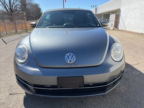 Used 2015 Volkswagen Beetle TDI image 8