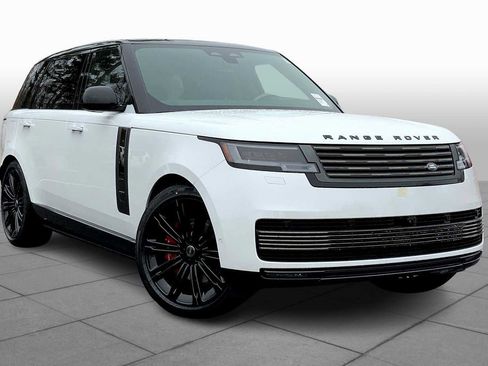 New 2025 Land Rover Range Rover SV image 15