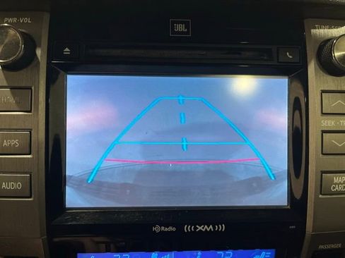 Used 2014 Toyota Tundra Limited w/ Limited Premium Package image 32