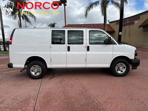 Used 2021 Chevrolet Express 2500 w/ Driver Convenience Package image 1