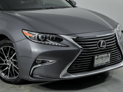 Used 2016 Lexus ES 350 350 image 3
