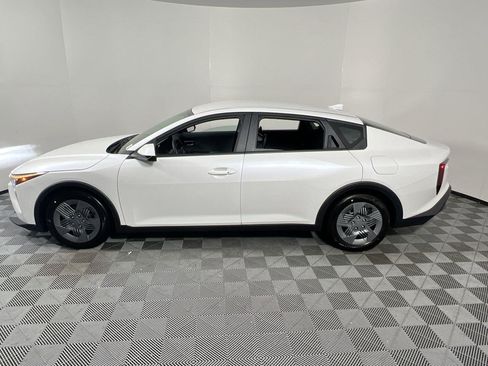 New 2026 Kia K4 LX FWD image 7