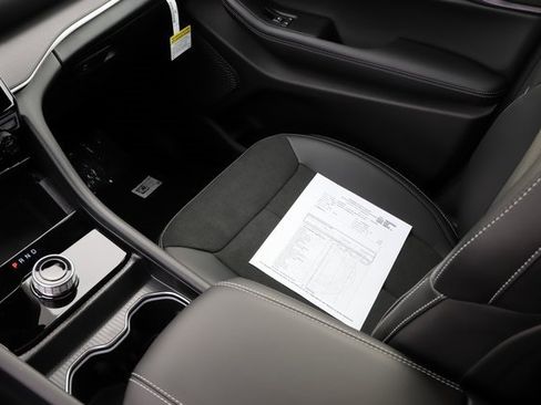 New 2025 Jeep Grand Cherokee Altitude image 26