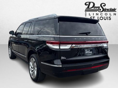 Used 2024 Lincoln Navigator L Reserve image 7