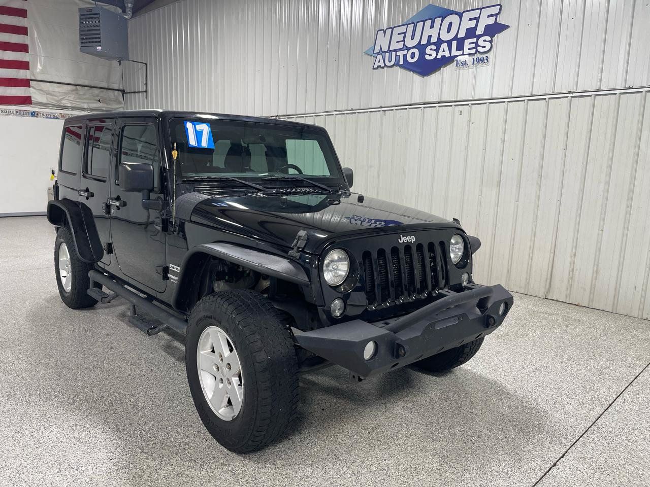 Used 2017 Jeep Wrangler Unlimited Sport w/ Quick Order Package 24S AWD/4WD image 2